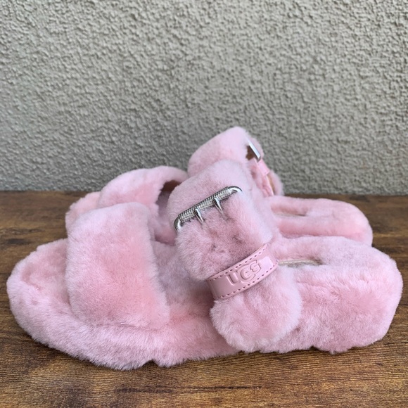 UGG Shoes - UGG women’s Fuzz Yeah slippers